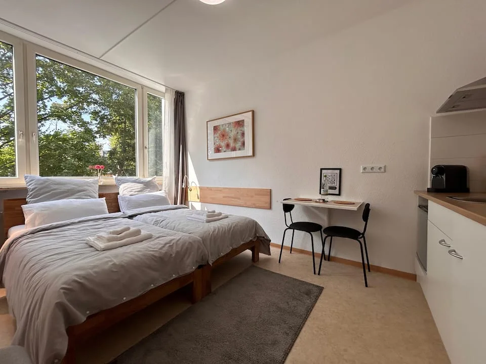 Doppelzimmer mit Küchenzeile